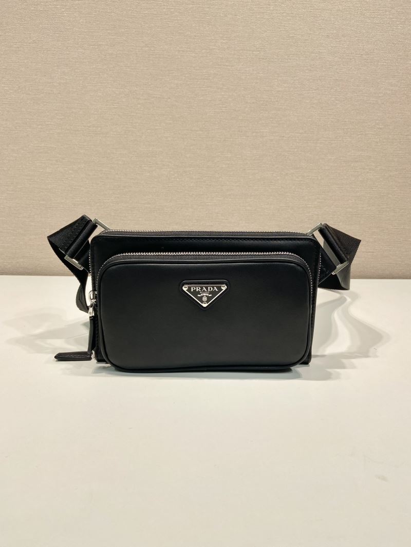 Pra*a waist chest packs